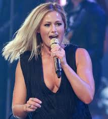 Helene Fischer nackt im neuen Video 
