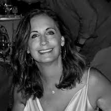 Dawn Hackney's Instagram, Twitter & Facebook