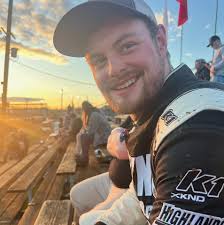 It's race day at Williams Grove Speedway for the 358 match race! Big money 