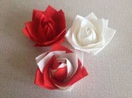 Kak Krasivo Slozhit Salfetki Youtube Pliage Serviette Papier Pliage Serviette Fleur Pliage Serviette Noel