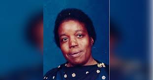 Rena Walton's Instagram, Twitter & Facebook