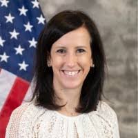 Elizabeth Cannon's Instagram, Twitter & Facebook