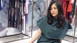 Maybe you would like to learn more about one of these? Minta Dibilang Kayak Kajol Saat Pakai Baju India Rachel Vennya Malah Dikatakan Mirip Gracia Indri Tribunstyle Com