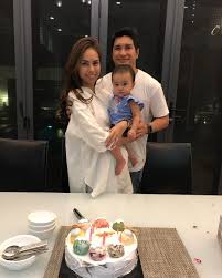 06 januari 1983 tempat lahir : Couple Spotlight How Kim Raymond Keith Foo Went From Power Couple To Chic Parents Tatler Malaysia