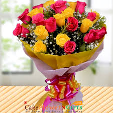 Rich pink rose and alstroemeria blooms are effortlessly blended with alabaster daisy and statice for a stunning garden display. 20 Pink And Yellow Roses Bouquet Cakeflowerngifts Com