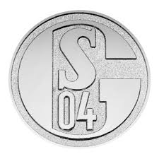 Einzigartige schwarzen fc schalke 04 hintergrund mit fc schalke 04 logo und ein lieben herz von feuer und flammen (hd fussball wallpaper mit liebe für den verein bilder). Fc Schalke 04 3d Chromlogo Chrom Logo 24492 Sticker Bogen Bastel Kunstlerbedarf Wbcboxing Com