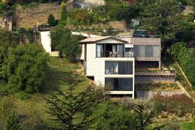 Maison Sur Terrain En Pente James Bansac Architectes