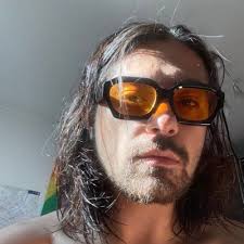 Alexander Майер (@sascha_arendt)