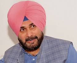 In a recent development, congress leader rahul gandhi will not be meeting party leader navjot singh sidhu today (june 29). Navjot Singh Sidhu To Meet Rahul Priyanka On Tuesday