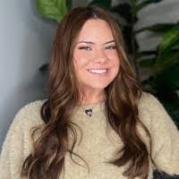 Leon Bowles's Instagram, Twitter & Facebook