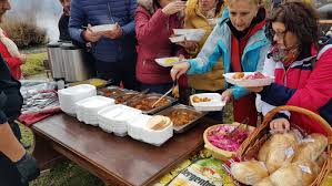 Oferte cabana varful ciucas oferte de craciun si revelion. Oferta Craciun 2021 Cu Taiatul Porcului La Munte Pensiune Restaurant Piscina