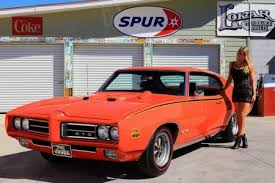 It is a simple 3ft high jump. 1969 Pontiac Gto Judge 400 Ram Air Iii Factory Air And Girl Girls And Cars Cars Background Wallpapers On Desktop Nexus Image 2293146