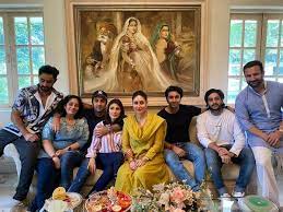 Sridevi with her eldest daughter janhvi kapoor. Raksha Bandhan Kareena Kapoor Misses Karisma Over Family Lunch