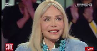 Buonasera signorina, kiss me goodnight. Signorine Buonasera Domenica In Eta Com Erano Da Giovani Moda Donna Spettacolo Gossip E Bellezza Leichic It