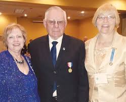 Earl Comstock named Iowa DAR Society's State Outstanding Veteran's  Volunteer