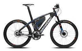 With An Elegant Seamlessly Crafted Carbon Woven Frame The Corratec E Bow Is One Of The World S Fastest And Lightest E Bikes Reaching Spe Bike E Bikes Bicycle