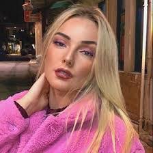 Eva Varela's Instagram, Twitter & Facebook