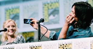 Rumors are spreading that norman reedus and emily kinney are secretly dating. Emily Kinney And Norman Reedus The Walking Dead Photo 37375498 Fanpop