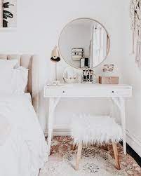 Great Realistic Side Vanity For My Soon To Be Single Mom Room Small Bedroom Vanity Room Inspiration Room Inspo