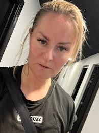 I wanna be a pink gym girlie so bad 💘