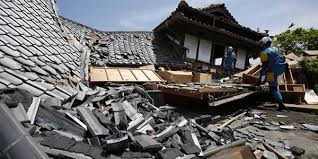 @davisheavens 日本只不過是要報答在311東日本大地震時，從台灣那裡所得到的愛罷了。 @davisheavens rì běn zhǐ bù guò shì yào bào dá zài 311 dōng rì běn dà dì zhèn shí ， cóng tái wān nà li suǒ de dào de ài ba le 。 æ—¥æœ¬311å¤§åœ°éœ‡æ™‚å…¬è»Šé§•é§›ç™¼ç¾ä¸å°å‹é¦¬ä¸Šåœè»Š ç«Ÿæ•æ‰åˆ°ææ€–ç•«é¢