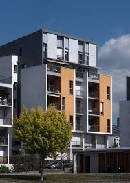 34 Logements Quai Saint Cyr Zac Du Mail Loeiz Caradec Et Francoise Risterucci Architectes 6 Impasse De Mont Louis 75011 Paris Logement Architecte Rennes