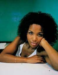 Lura Cantora De Cabo Verde Natural Hair Puffs Natural Hair Styles Cape Verdean