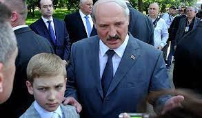 Jun 11, 2021 · в белоруссии подал в отставку управляющий делами президента виктор шейман. Aleksandr Lukashenko Biografiya Prezidenta Foto Lichnaya Zhizn Ego Zhena I Deti Rost I Ves 2021 Uznaj Vsyo