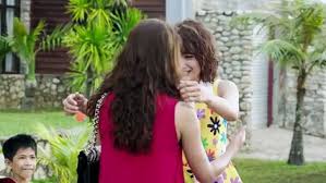 Nelydia senrose sebagai aunty lisa dalam strawberi & karipap hello gold coast! Tonton Filem Melayu Terkini Dan Drama Melayu Full Movie