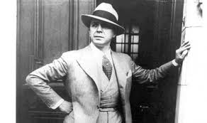 Letra y música de sus canciones con notas para guitarra. Buenos Aires Is Gardel