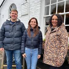 Profile for Phil & Lynn: Weaver & Cuddington Conservative Cllrs