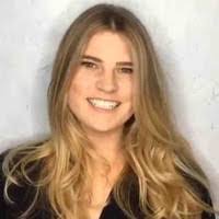 Alyssa Clarkson's Instagram, Twitter & Facebook