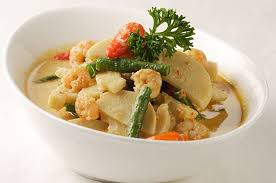 Setelah kacang panjang matang, sayur lodeh siap dihidangkan. Wah Sedapnya Sayur Rebung Kacang Panjang Ini Patut Dicoba Sajian Sedap