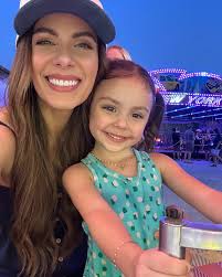 It was so great to get out and take the girls to the fair with their  friends! 🩵