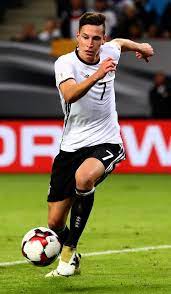 Julian Draxler Photostream Julian Draxler Football Is Life Soccer Players