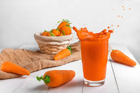 In this video, we will talk about the 8 best benefits of carrot juice that will make you fall in love with it! Can You Freeze Carrot Juice