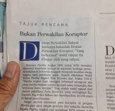 Teks Editorial Pengertian Tujuan Struktur Fungsi Contoh