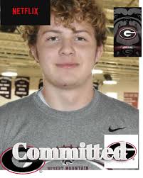 New Albany's Emanuel Tucker, Mississippi State football's top recruit in  the 2026 class, decommitted from the Bulldogs. See link below ⬇️  bit.ly/45Dx4Gu