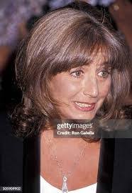 Penny Carroll's Instagram, Twitter & Facebook