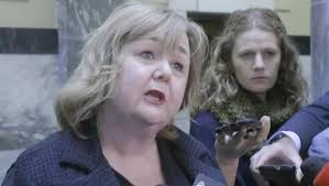 Power cuts: Genesis boss says firm feels 'victimised' as Transpower admits  error