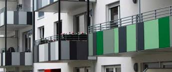 Balkonplatten Trespa Meteon Das Rexin Magazin Fassade Haus Balkon Balkonverkleidung