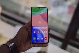 Samsung Galaxy A70s Review - MySmartPrice