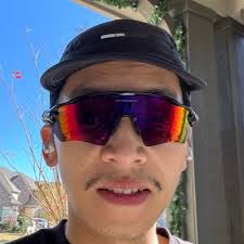 adam bean'axe🌵(he/anh) (@viethottie)