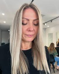 Shenae Wilson Hair added a new photo.