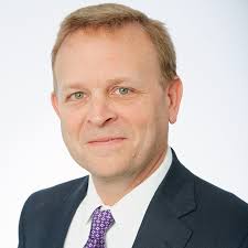 Eric Dial's Instagram, Twitter & Facebook