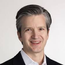 Bernie Tobin's Instagram, Twitter & Facebook