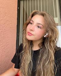 Aly Bates (@alybatess) • Instagram photos and videos