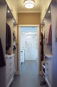 How to design a modern luxury master bedroom with ensuite es designed. Small Master Bedroom With Bathroom And Walk In Closet Novocom Top
