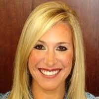 Anna Benefield's Instagram, Twitter & Facebook