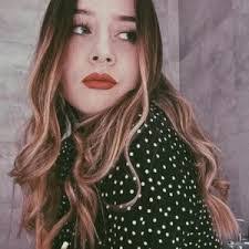 Aleksandra Guzik's Instagram, Twitter & Facebook